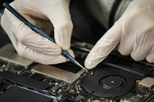 MacBook Pro A2991 Repair Case Study: High Current Draw & No Boot